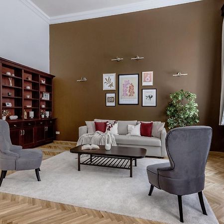 Luxe, Historic Home Near Downtown Landmarks 19Th Century Budapeste Exterior foto